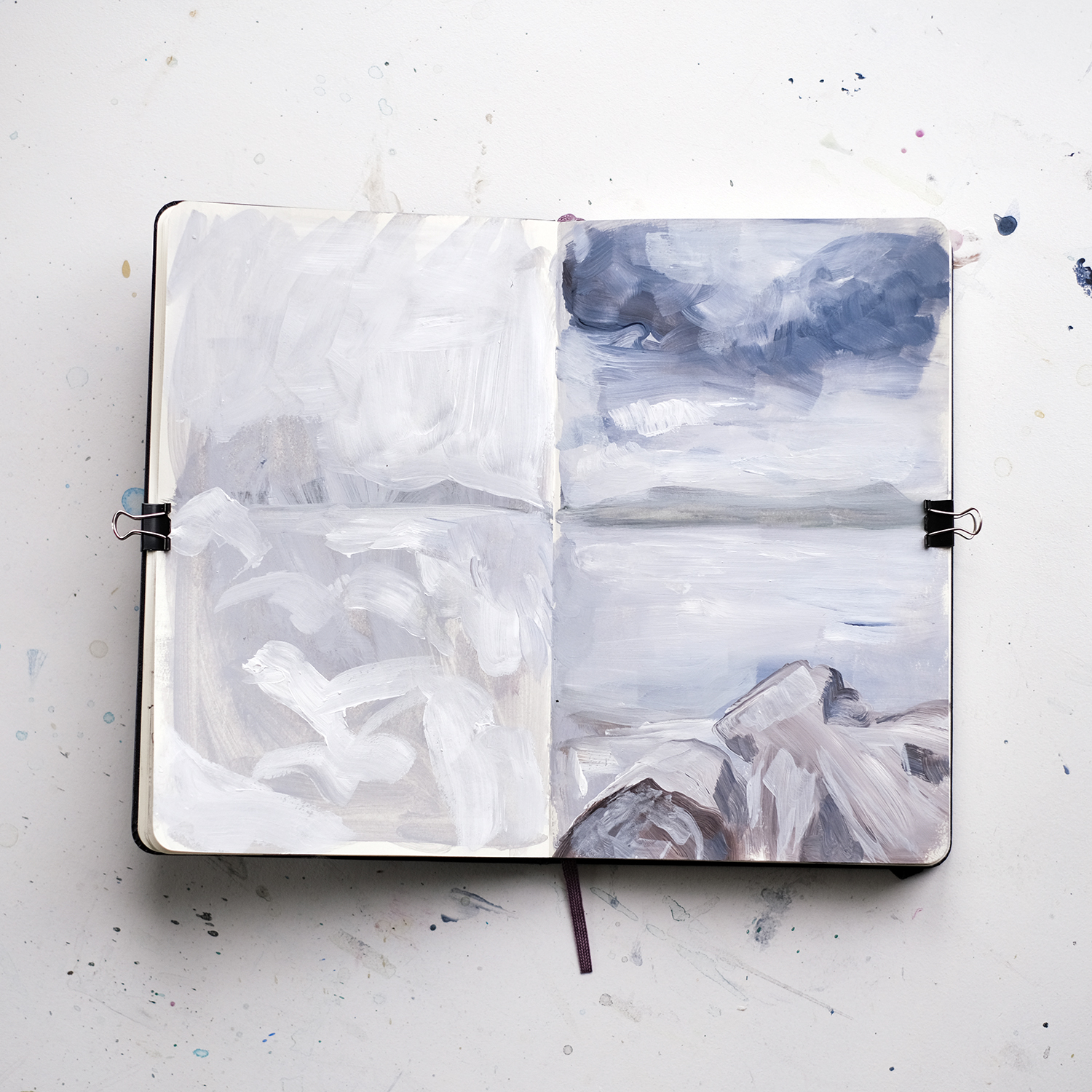 Inside my sketchbook, moleskine sketchbook, illustration, illustrator, pencil drawings, daily sketching, www.Fenne.be