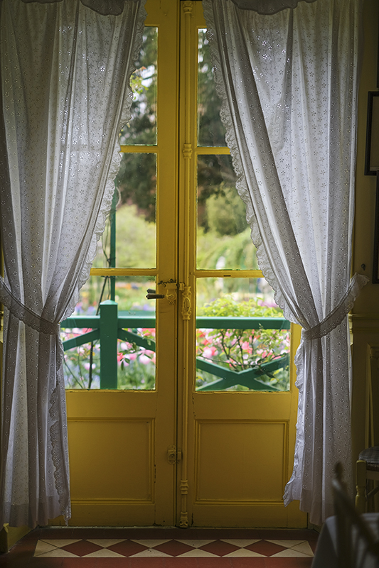 Claude Monet house and garden in Giverny France, artist home, garden inspiration, www.Fenne.be