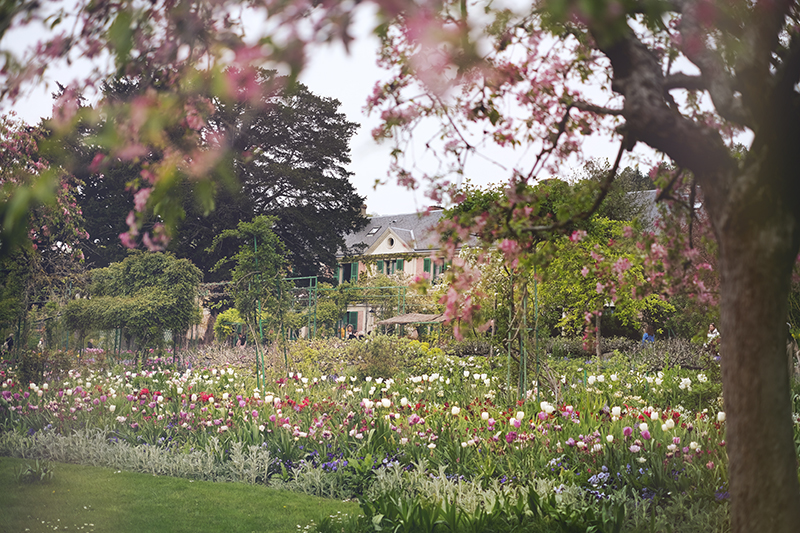 Claude Monet house and garden in Giverny France, artist home, garden inspiration, www.Fenne.be