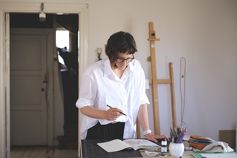 May studio moments, art studio, illustrator, artist at work portrait, creative workspace, www.Fenne.be