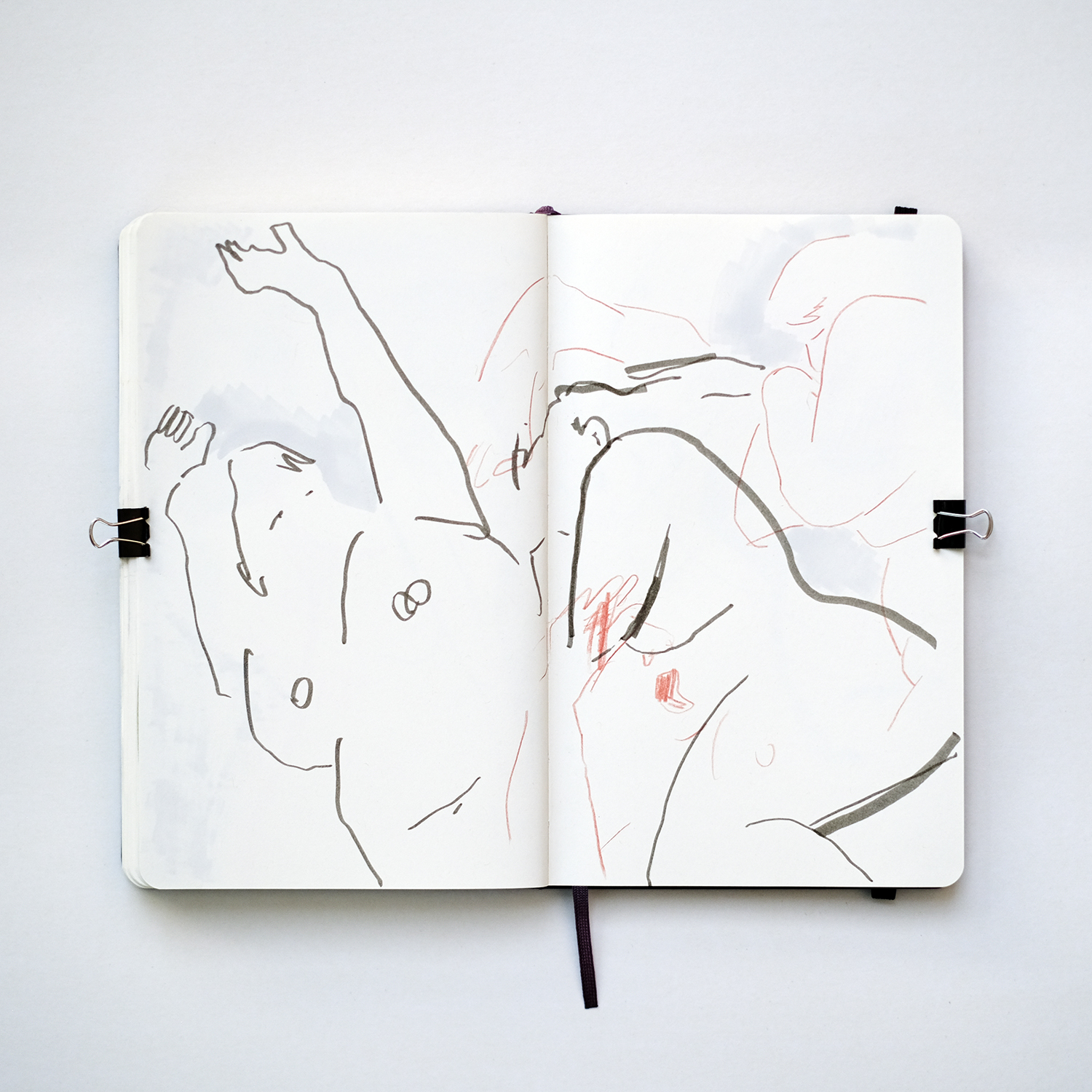 Patreon live video drawing session, Emma Carlisle and Trixie Divine, model drawing moleskine sketchbook, www.Fenne.be