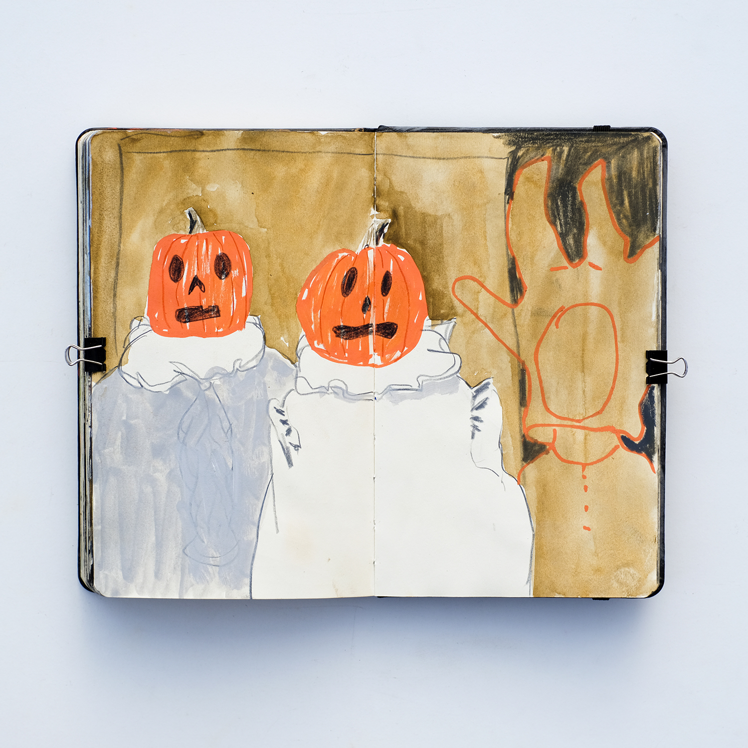 Sketchbook drawing, October 2024, Patreon drawing sessions, Halloween, travel sketches, www.Fenne.be